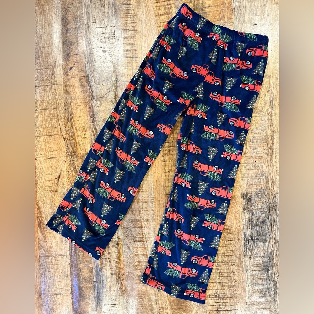 The Royal Standard Fleece Holiday Truck Pajama Pants Size Medium Youth